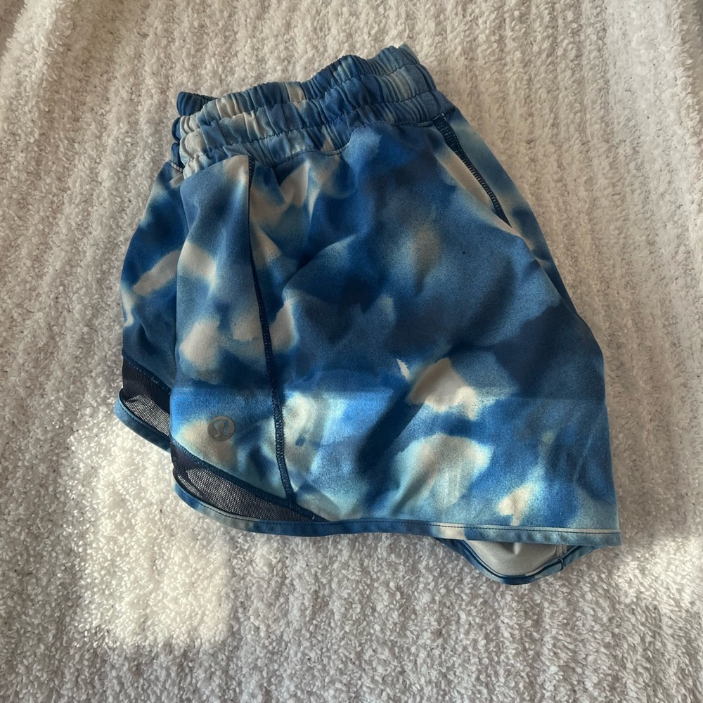 lululemon shorts!
